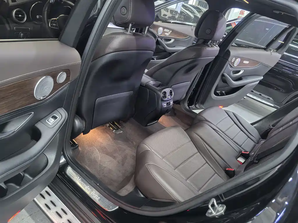 Mercedes-Benz GLC — миниатюра 7