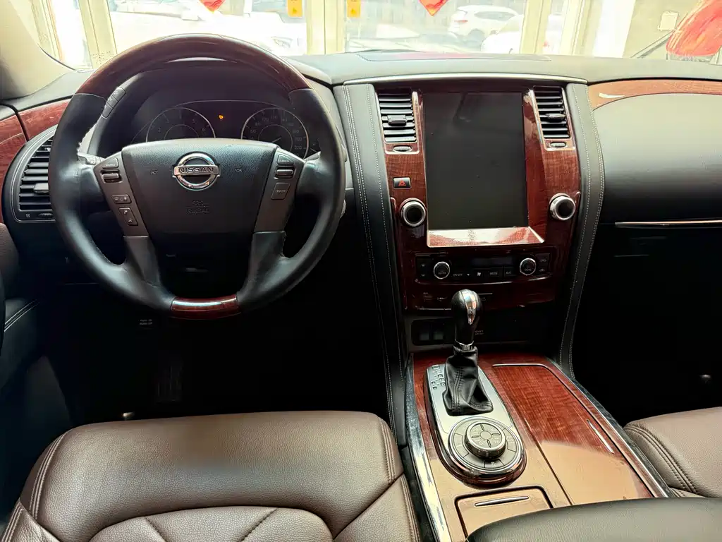 Nissan Patrol 2018 4.0L