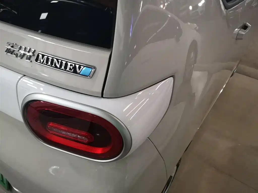 Wuling Mini EV MINIEV 2024 215km