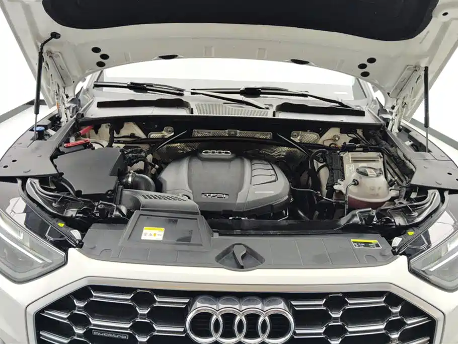 Audi Q5L 2021 40 TFSI Luxury