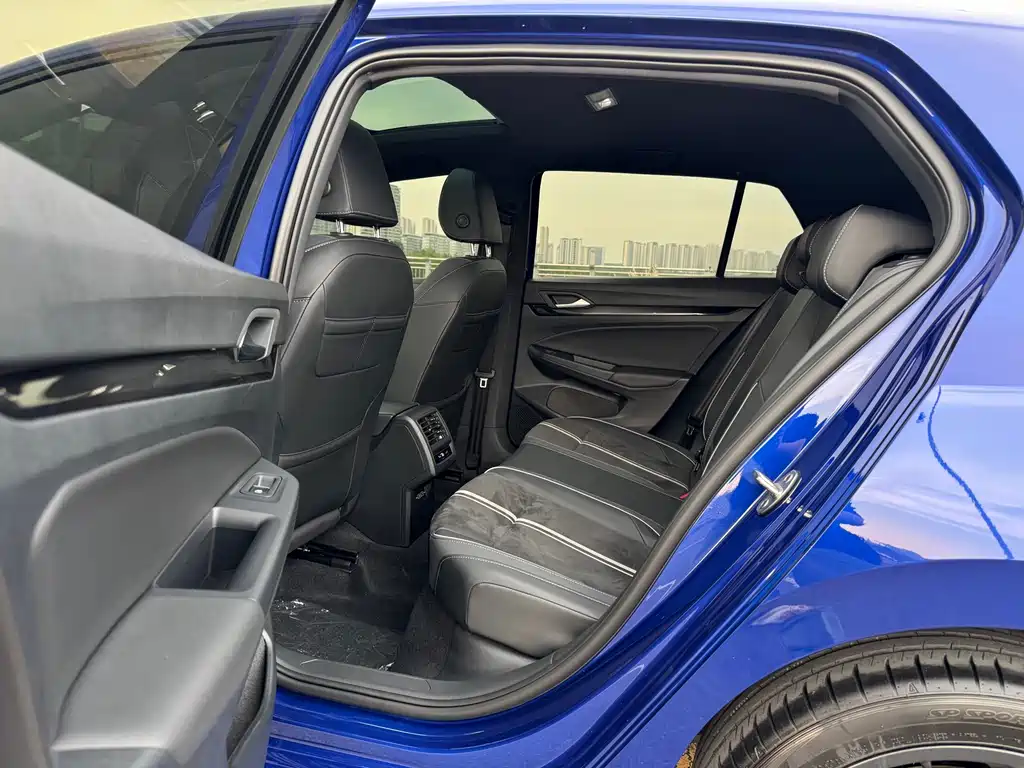 Volkswagen Golf 280TSI DSG R-Line, фото 29
