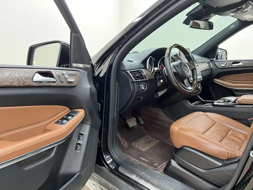 Mercedes-Benz GLS GLS 500 4MATIC, фото 10