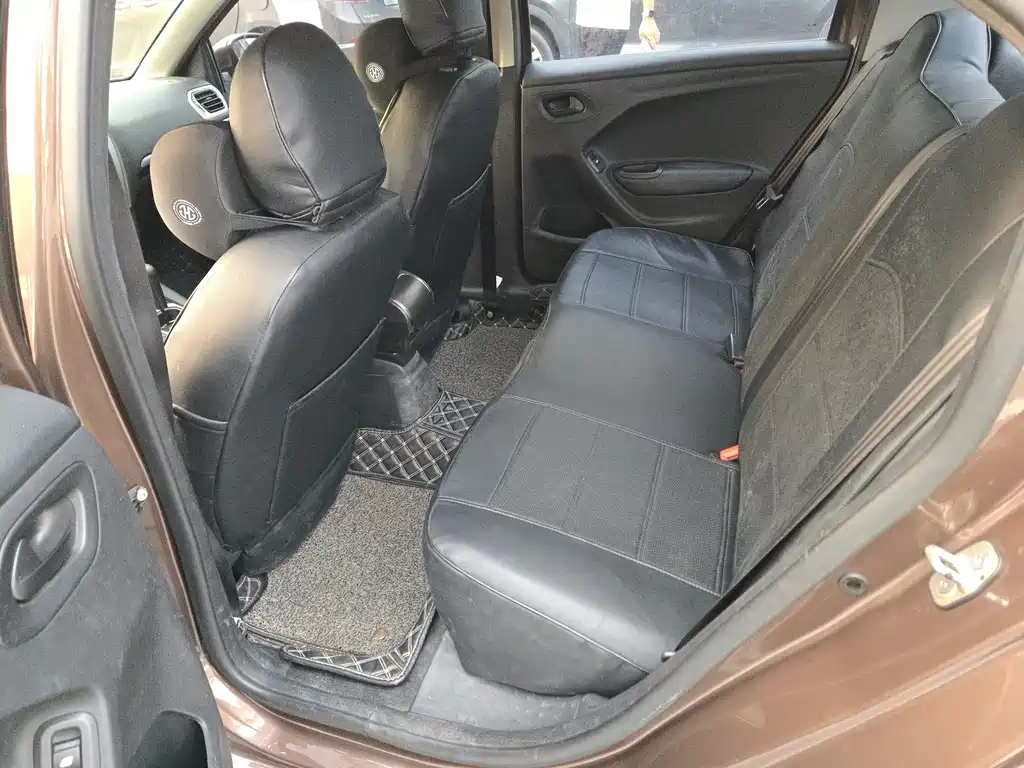 Peugeot 301 — миниатюра 5