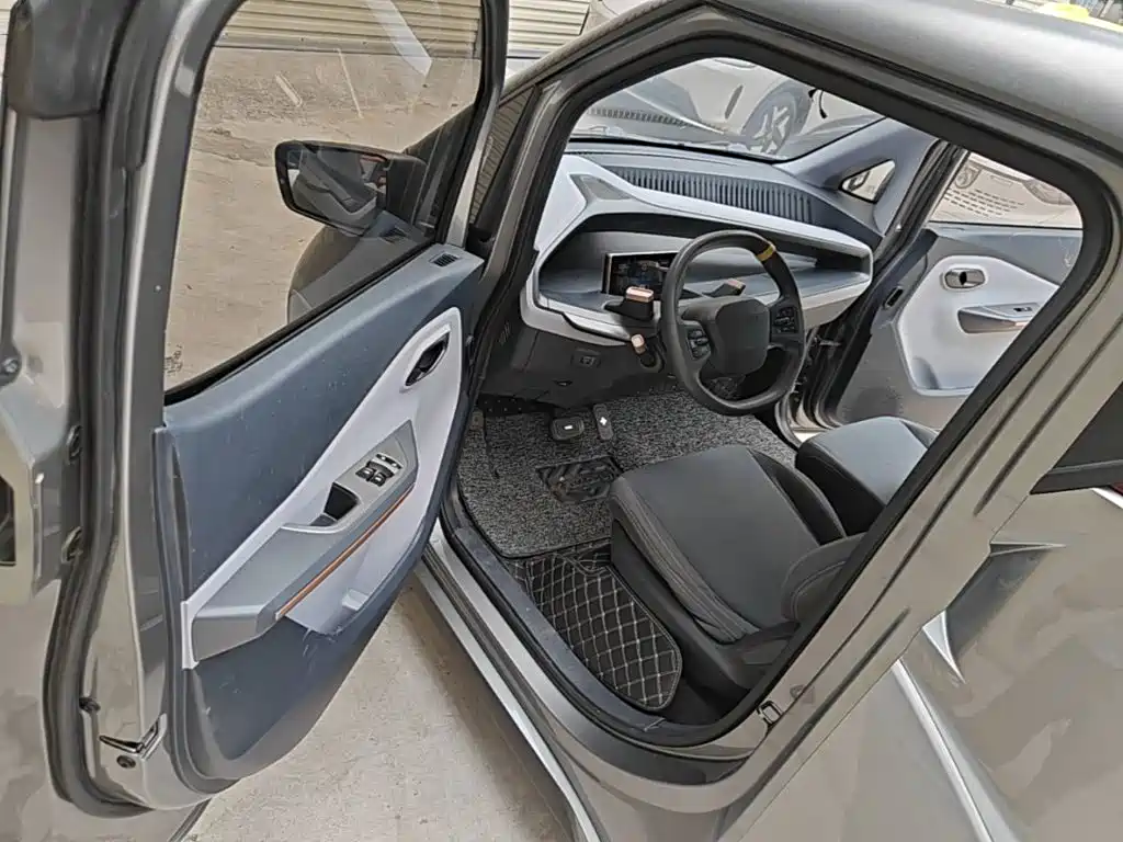 Baojun E200 — миниатюра 16
