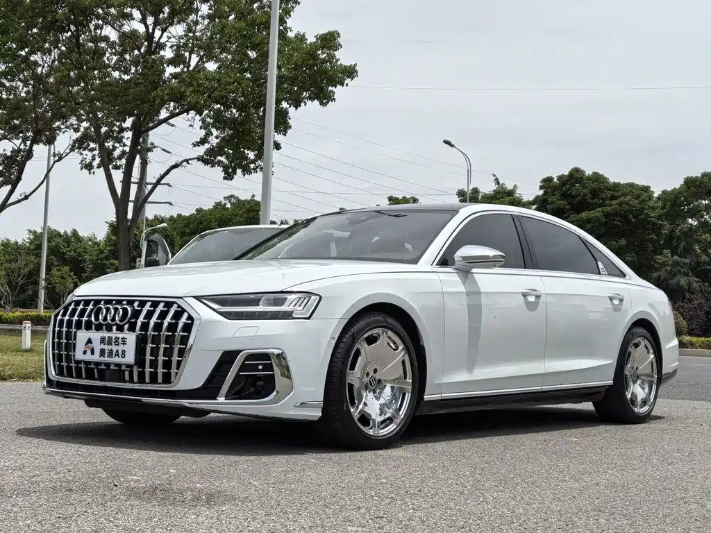 Audi A8 2021