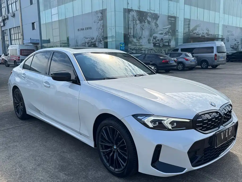 BMW 3 Series — миниатюра 3