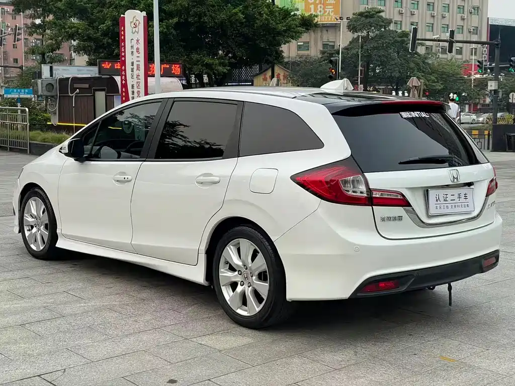 Honda Jade — миниатюра 2