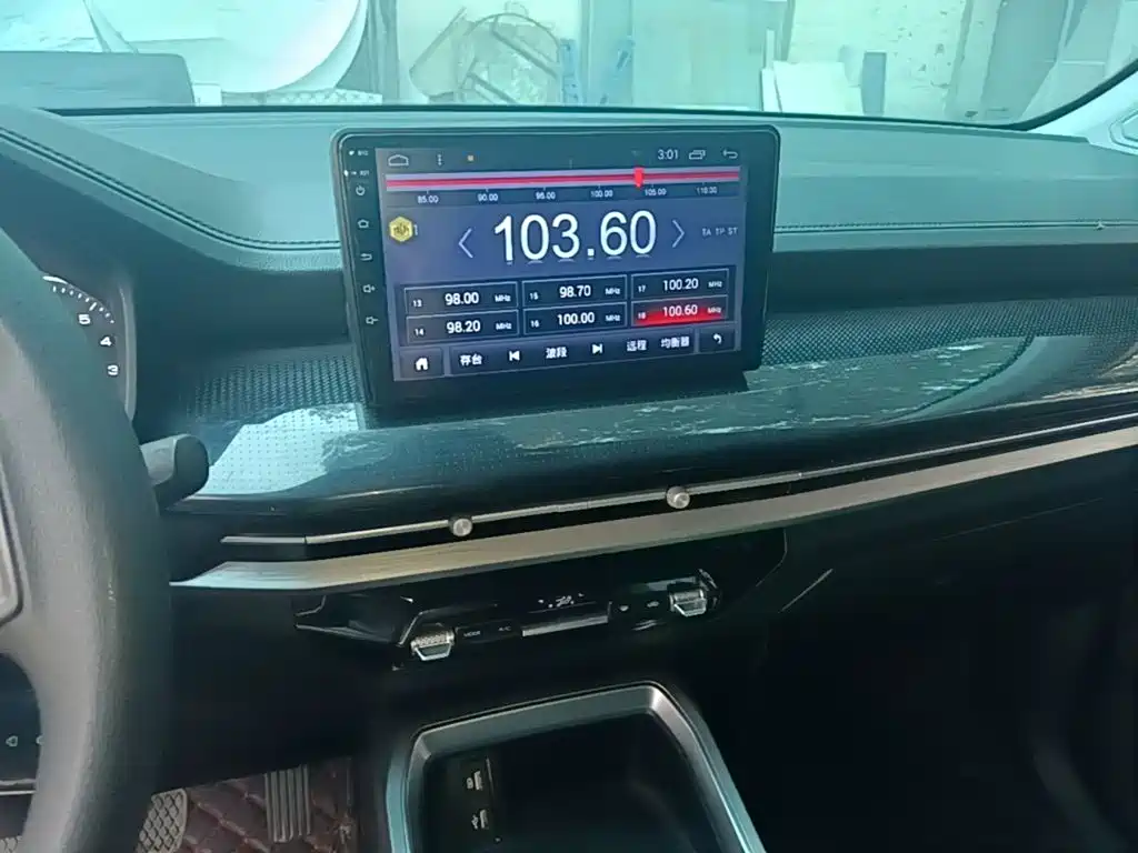 Wuling Jiachen — миниатюра 13