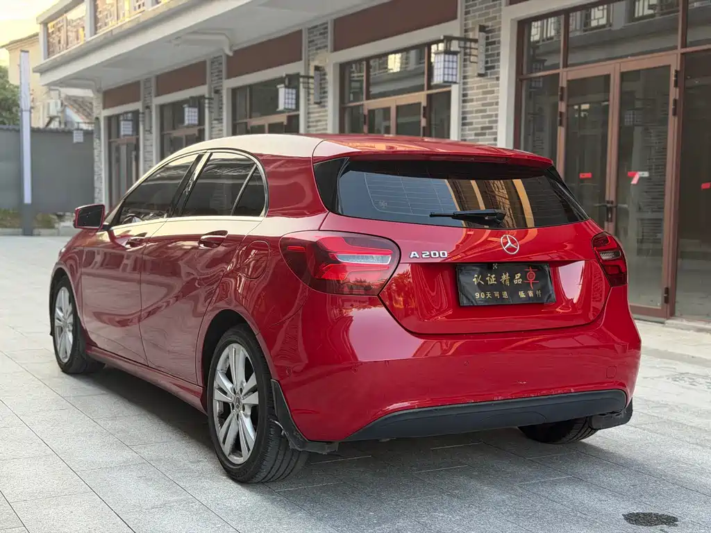 MERCEDES-BENZ A CLASS