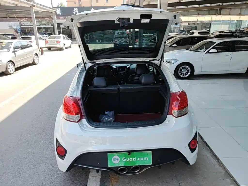 Hyundai Veloster — миниатюра 19