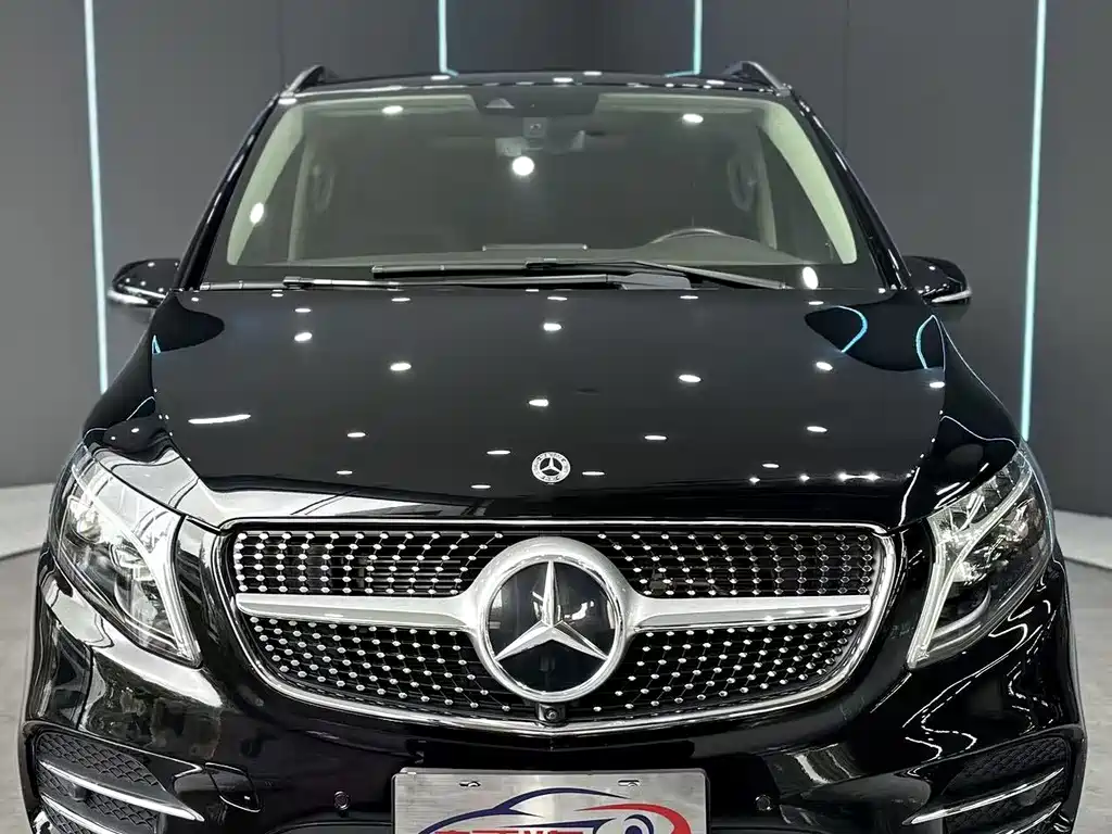 Mercedes-Benz V-Class V 2022 V 260 L Luxury