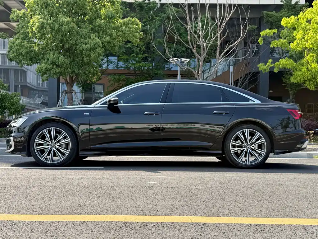 Audi A6L 2023 45 TFSI