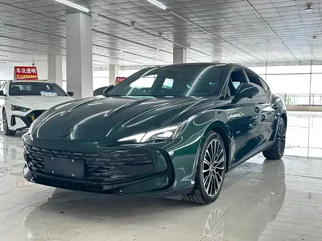 2023 MG MG7