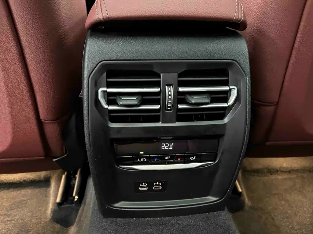 BMW 3 Series — миниатюра 16