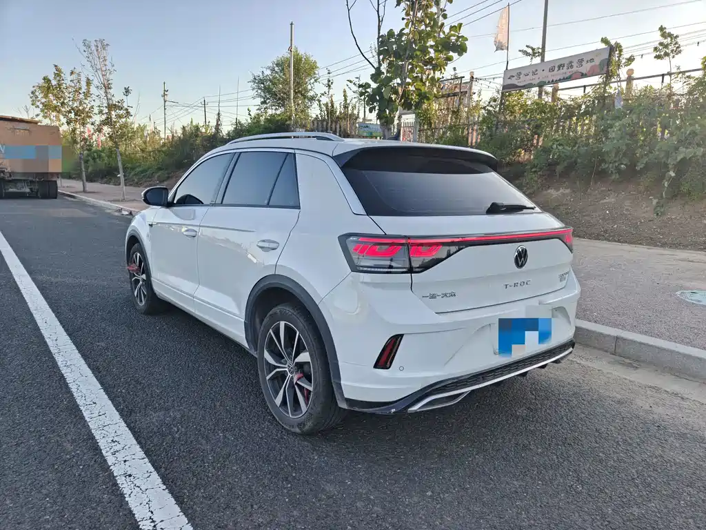Volkswagen T-Roc — миниатюра 6