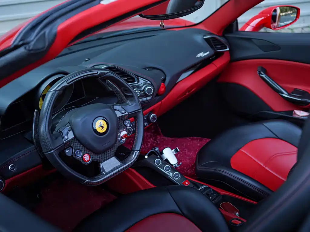Ferrari 488 — миниатюра 13