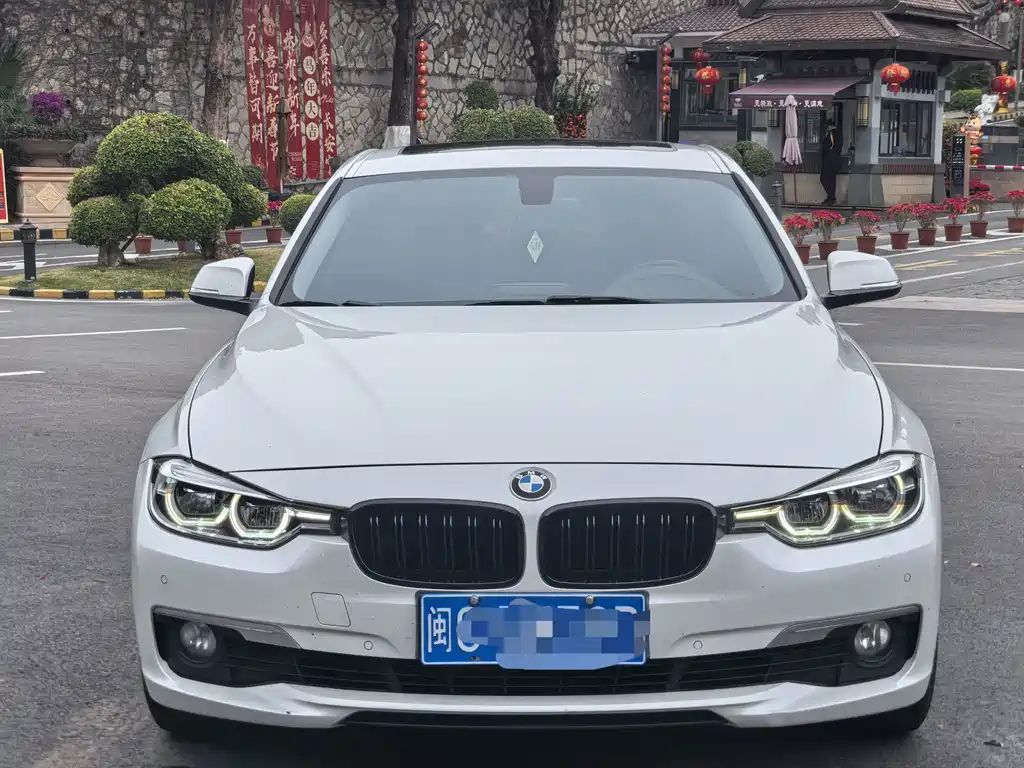 BMW 3 Series — миниатюра 2