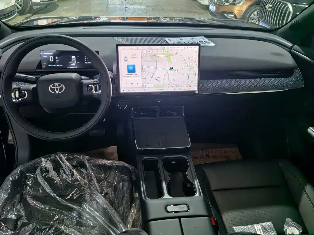 Toyota bZ3X — миниатюра 5