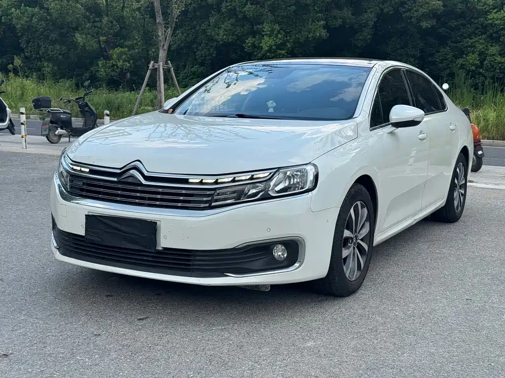Citroen C6