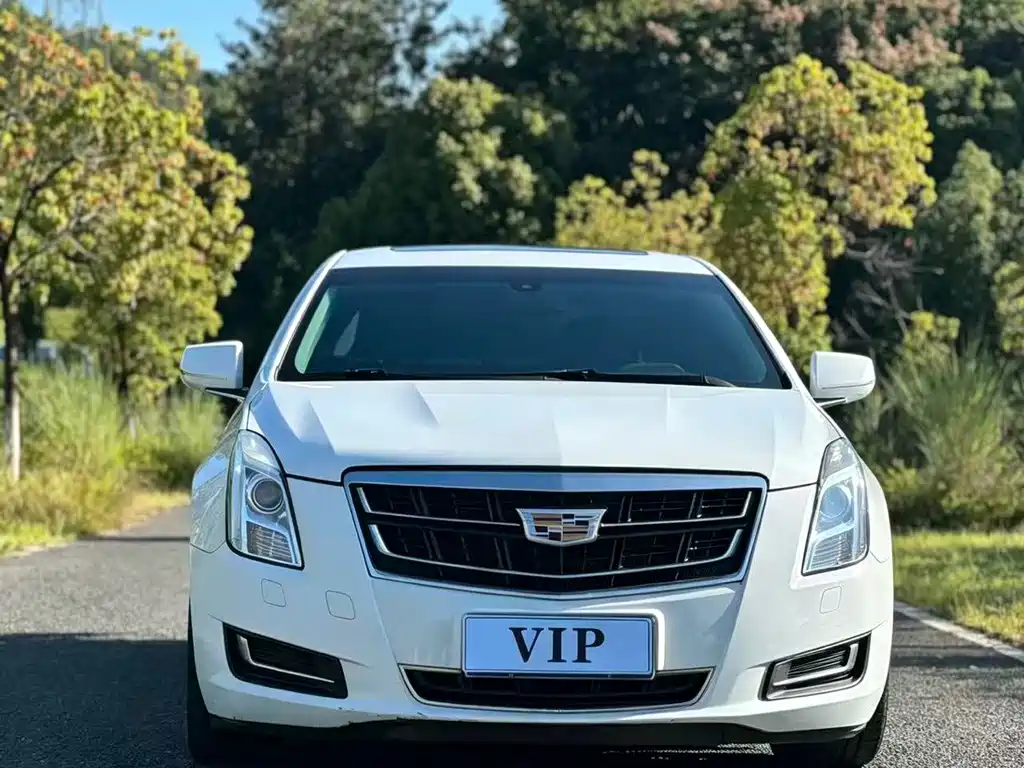 Cadillac XTS — миниатюра 2