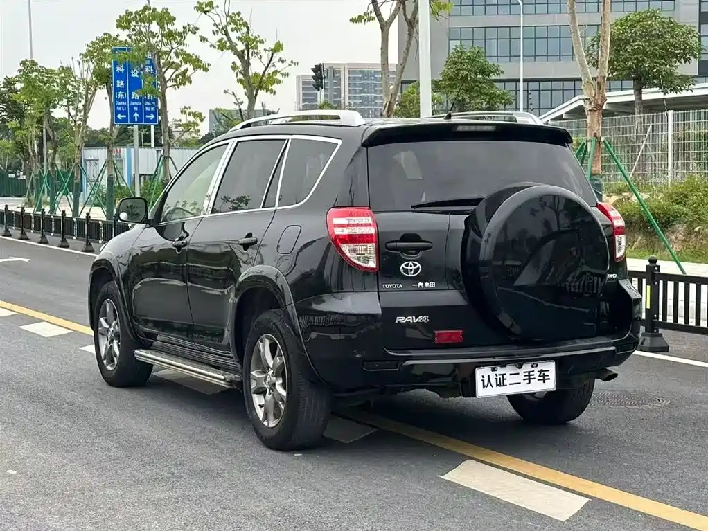 Toyota RAV4 2012 2.0L AT