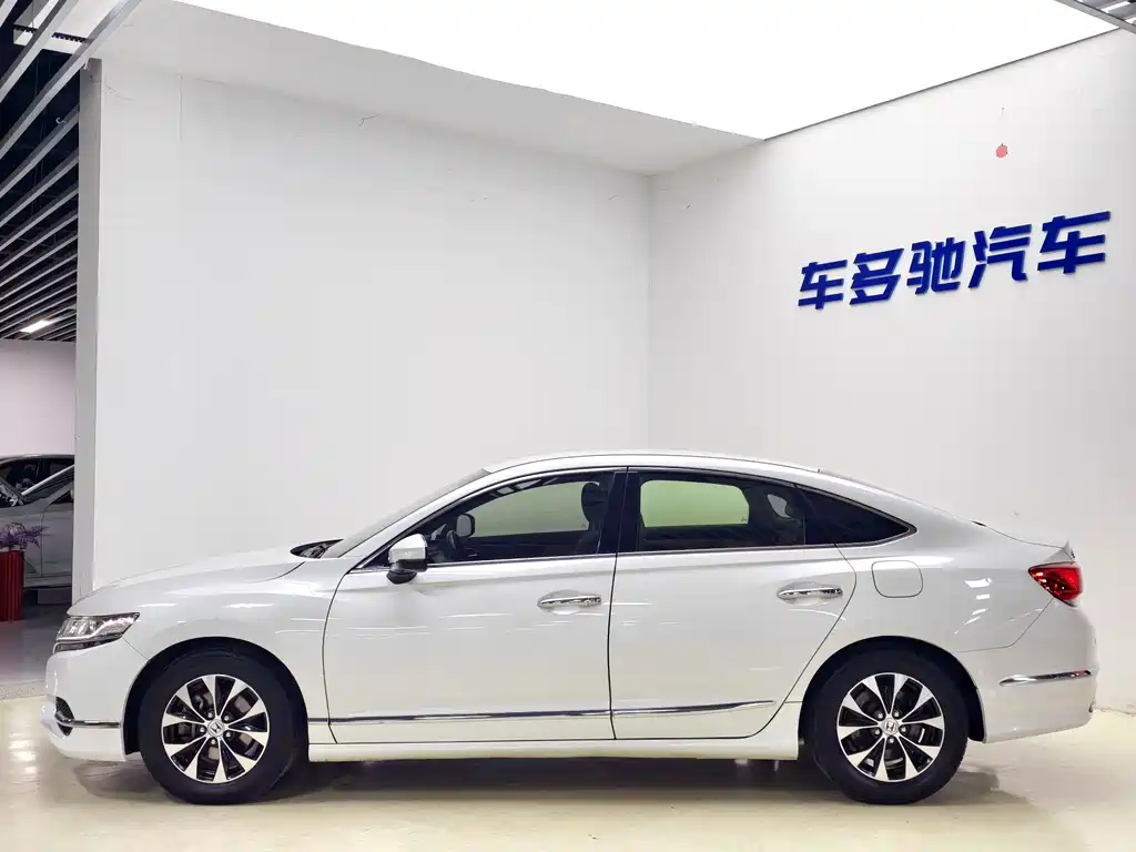 Honda Spirior — миниатюра 4