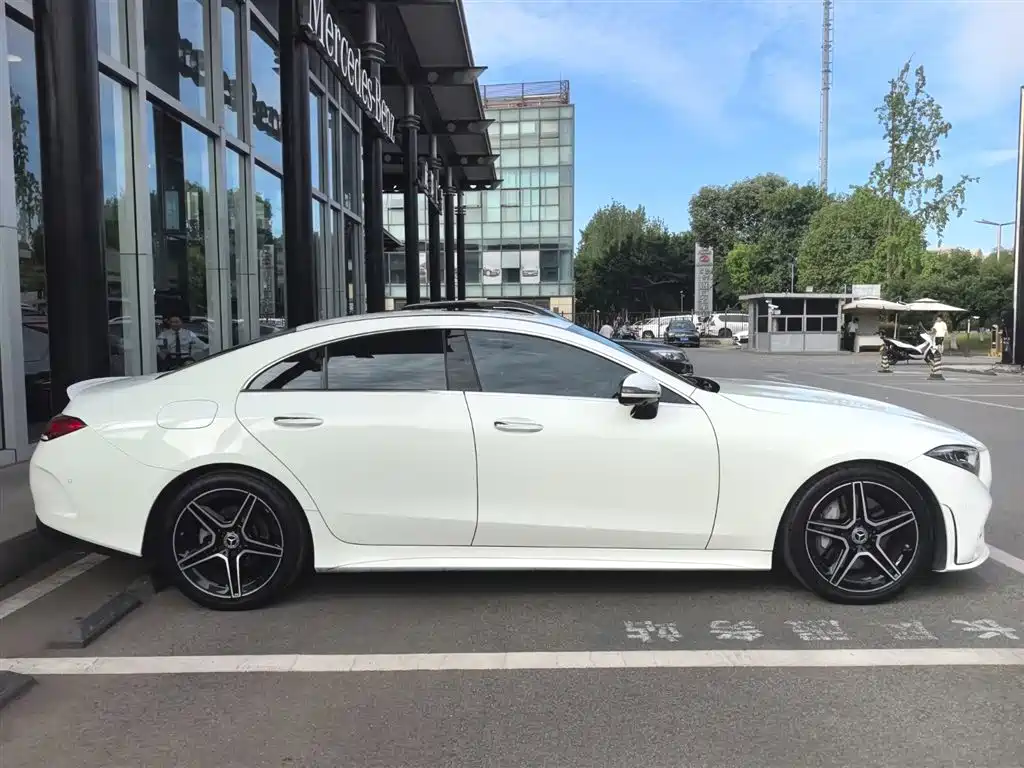 Mercedes-Benz CLS 2021 CLS 300 Luxury