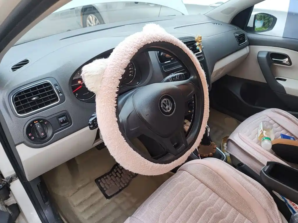 Volkswagen Polo — миниатюра 3