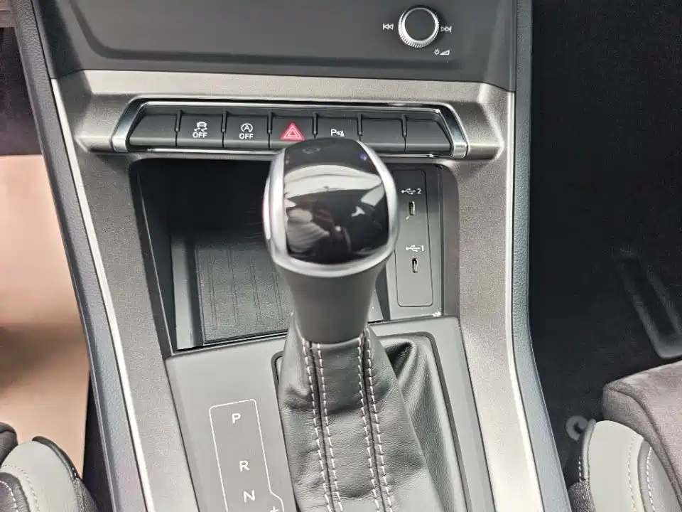 Audi Q3 — миниатюра 5