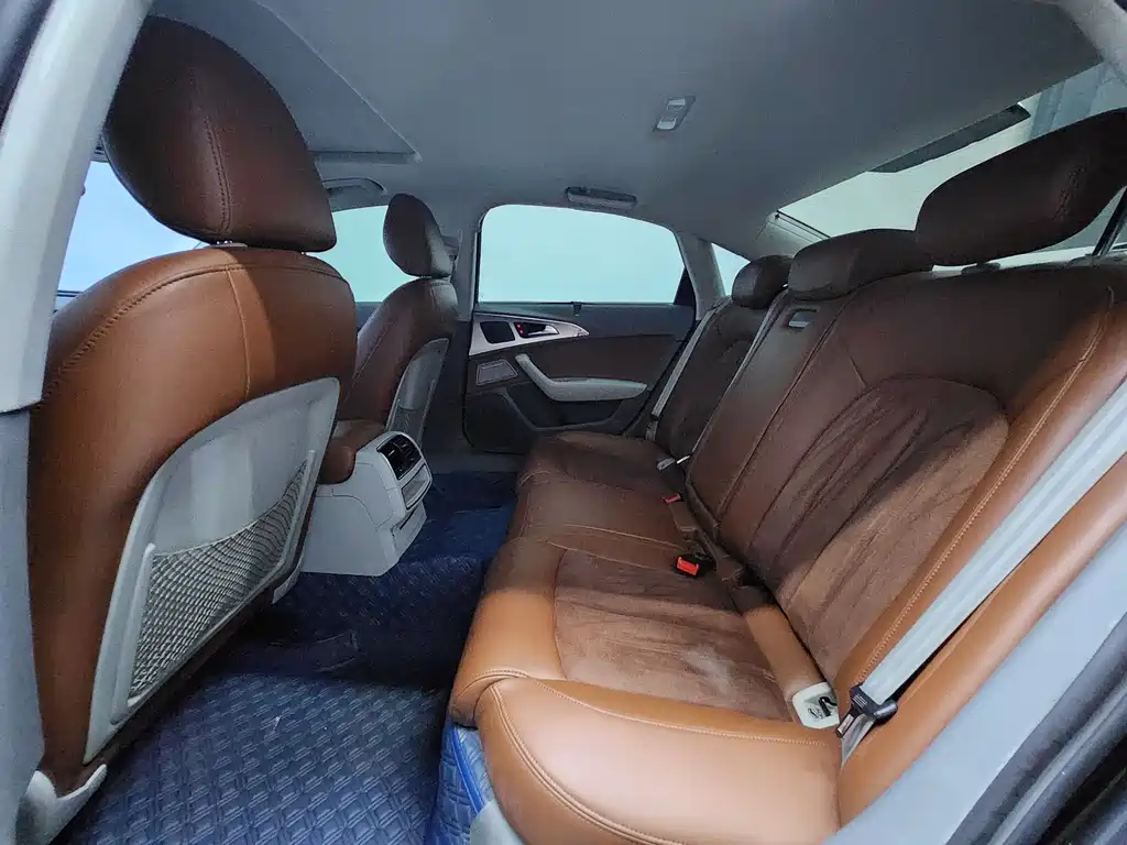 Audi A6L 2012 30 FSI Comfort