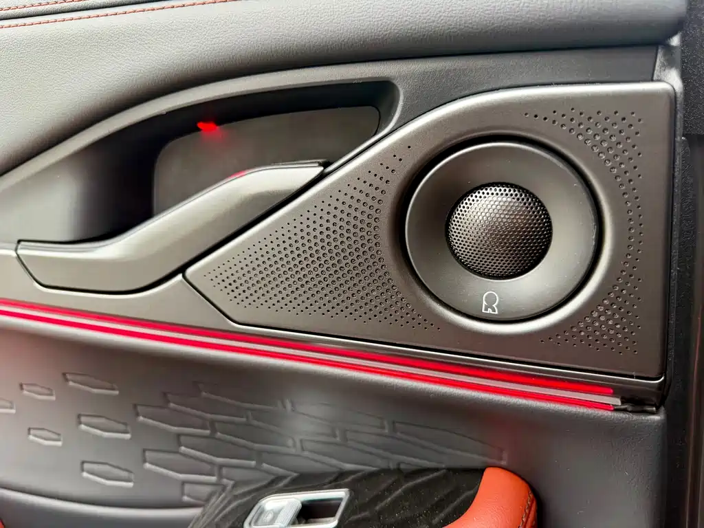 Lincoln Z — миниатюра 21