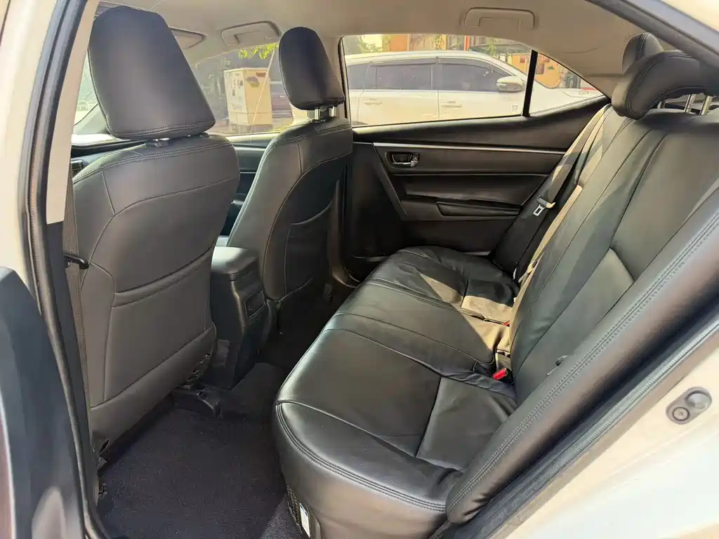Toyota Corolla — миниатюра 8