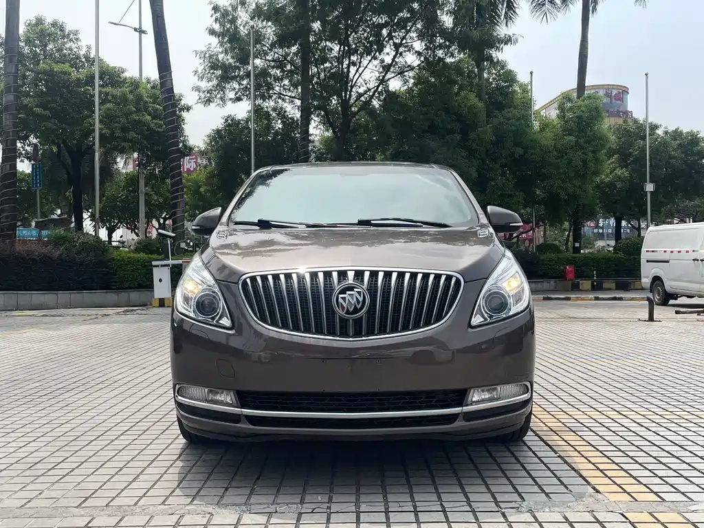 Buick GL8 — фотографии объявления, Фото 2