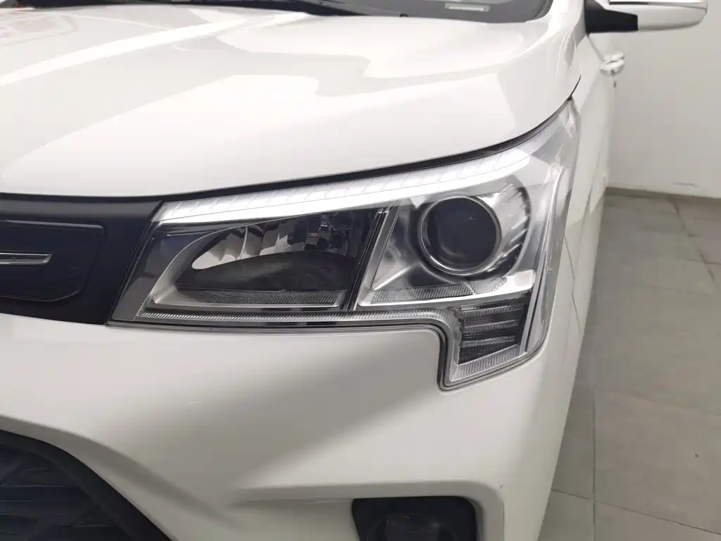 Fengguang Fengguang 380 — миниатюра 7