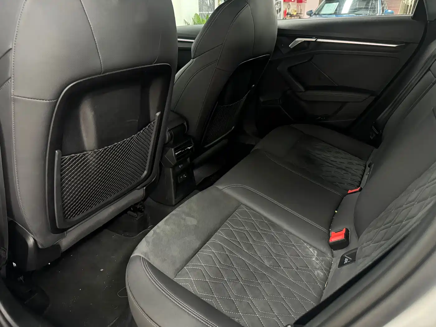 Audi A3 2024 Белый из Китая, фото 4