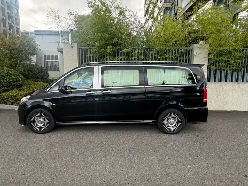 Mercedes-Benz Vito — миниатюра 3