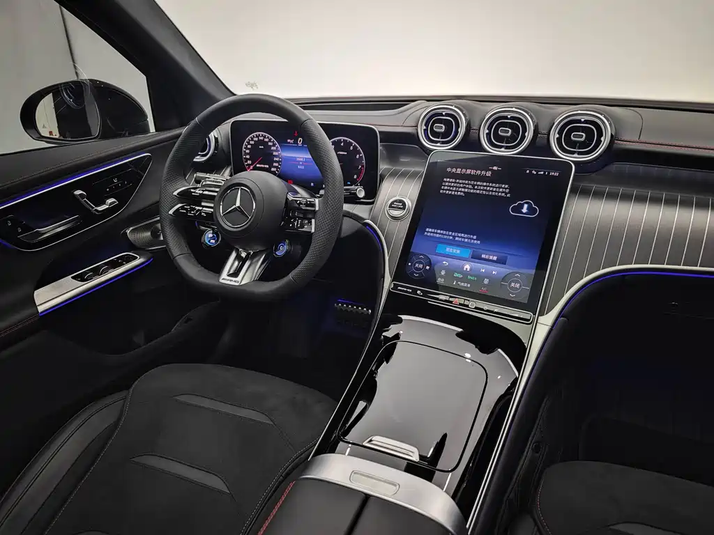 Mercedes-Benz GLC AMG — миниатюра 37