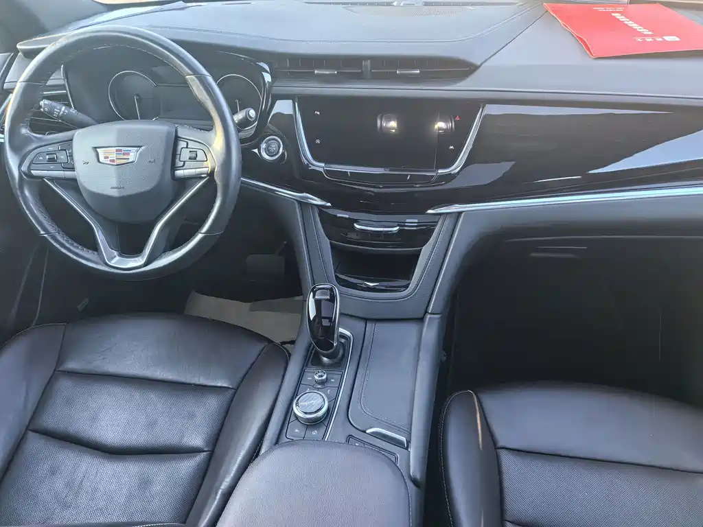 Cadillac XT6 — миниатюра 8