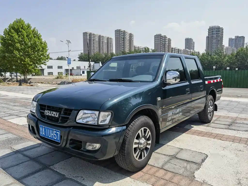 Isuzu Pickup 2017