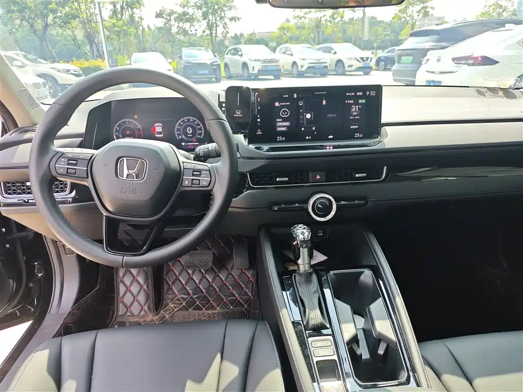 Honda Inspire 2025 260TURBO Elite