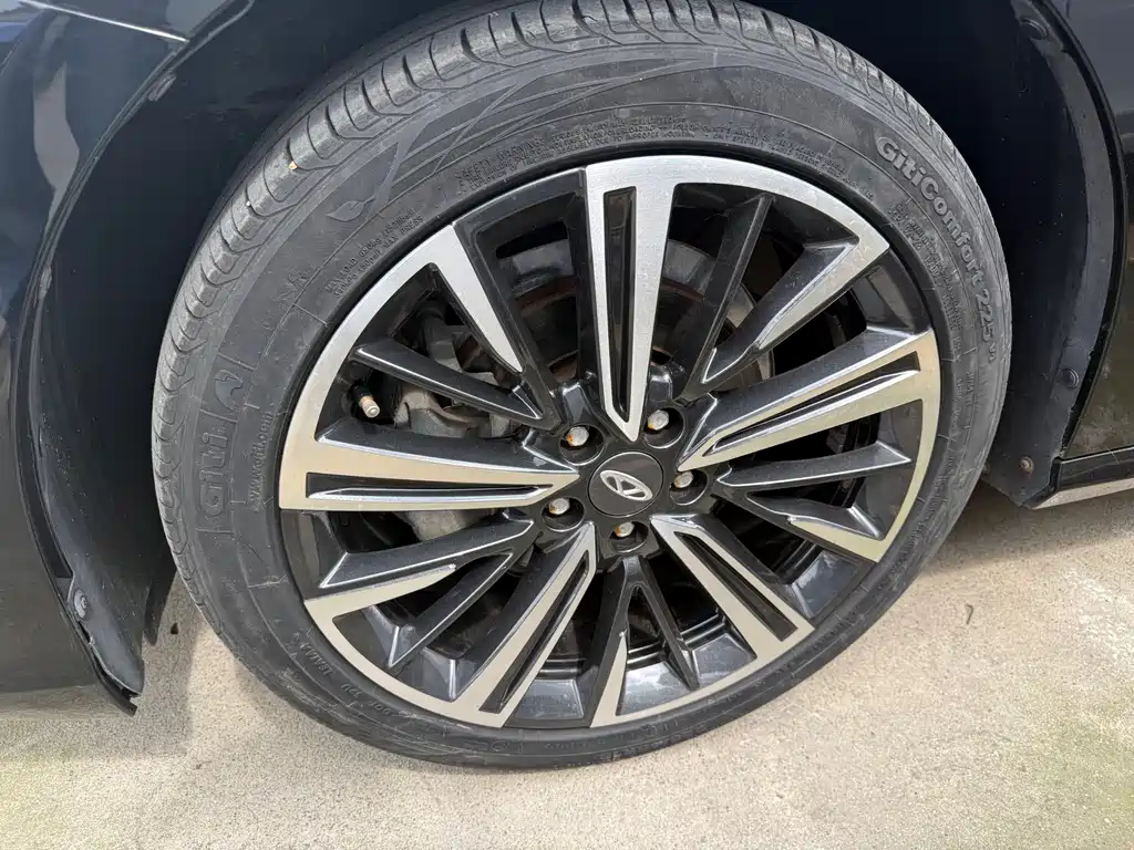Chery Arrizo 8 8 2023 1.6T DCT