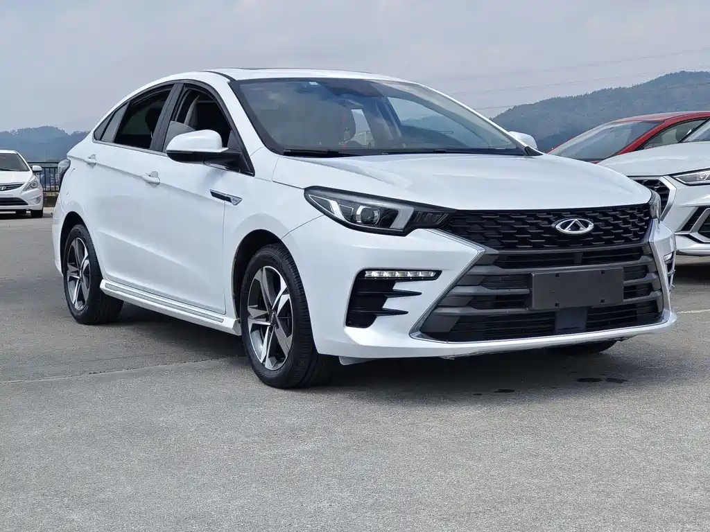 Chery Arrizo 5 PLUS