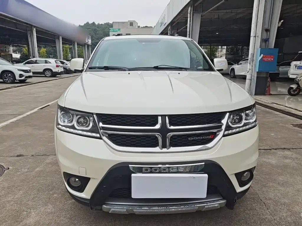 Dodge Journey — миниатюра 3