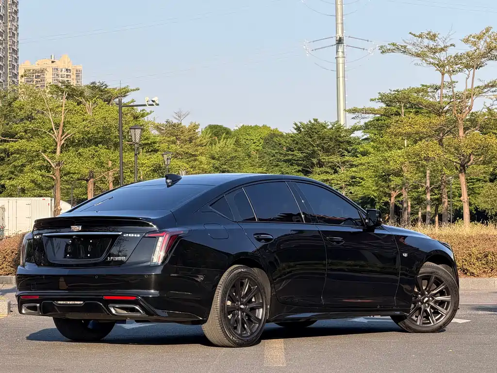 Cadillac CT5 — миниатюра 7