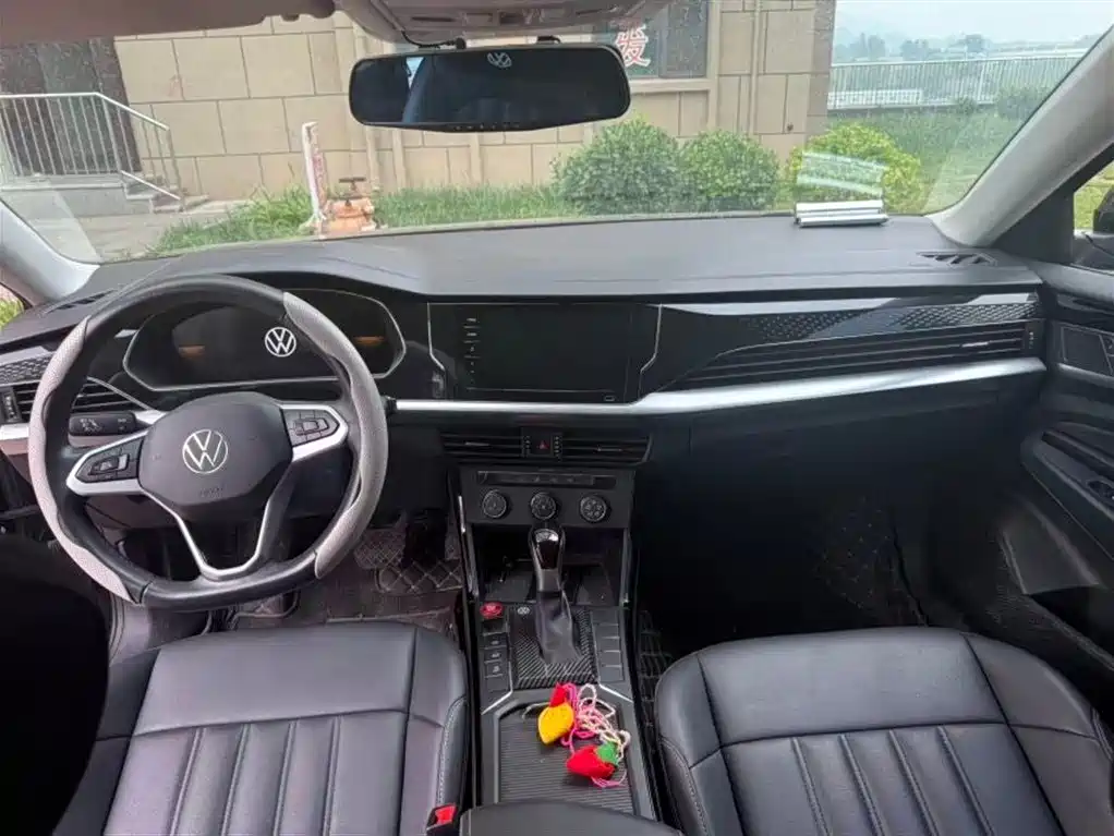 Volkswagen Passat 2023 280TSI