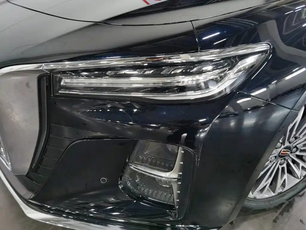 Hongqi H5 2023 2.0T AT