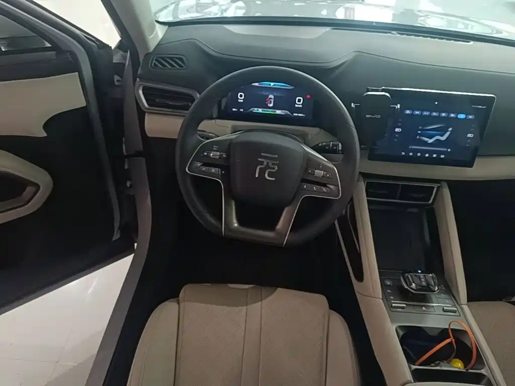 BYD Yuan UP — миниатюра 11