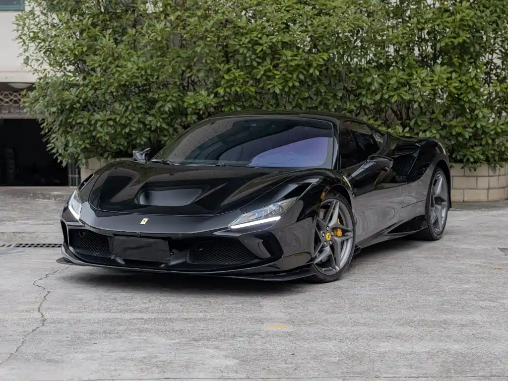 Ferrari F8