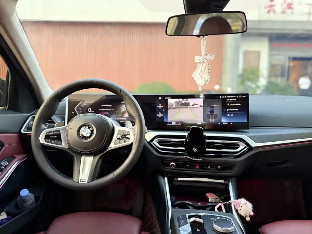 BMW 3 Series — миниатюра 13