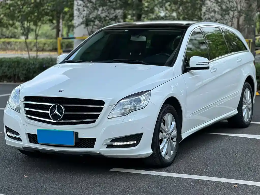 Mercedes-Benz R